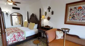Exceptional 1/br Master Suite in Cabo San Lucas - Image 3