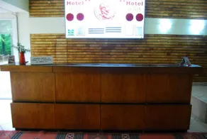 Hotel Traian - Image 2