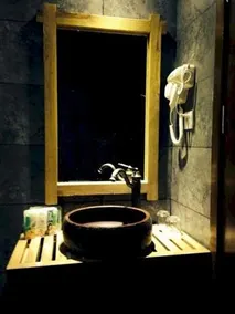Zhangjiajie Long Residence Hotel - Image 2