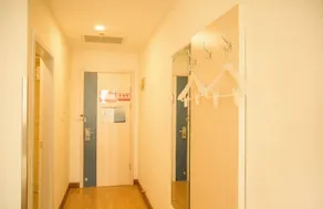 Elan Hotel (Yantai Muping Bus Station) - Image 4