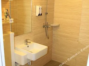 7 Days Premium Heze Huanghe Road - Image 4