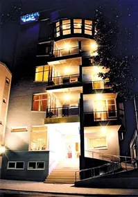 Dali Hotel - Image 2