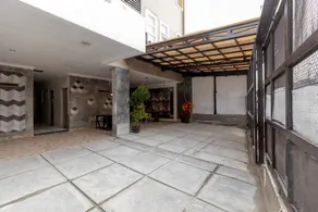 Green House 2 Residence - Image 2