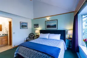 Alaska House of Jade Bed and Breakfast - Image 3