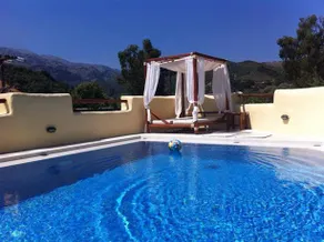 Verekinthos Villas - Pool, Hot Tub, BBQ, Kids Playground, Stunning Mountain Views - Image 5