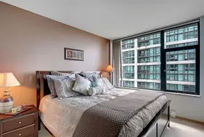 1st Avenue Apartment by Stay Alfred - Image 2
