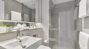 Ultra-Modern Luxury With Views At Kai Waterfront - Image 3