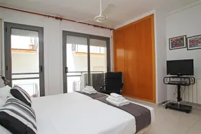 Apartamento Burdeos by Hello Homes Sitges - Image 2