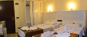 Green Palm Hotel - Image 3