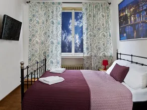 Central National Apartments - Image 2