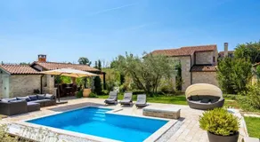 Splendid Villa With Private Swimming Pool - Image 3