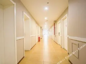 Jinjiang Inn Harbin West Station Xuefu Road Subway Station Kaide Plaza Hotel - Image 4