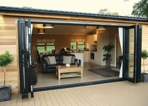 Upton Lakes Lodges - Image 3