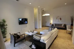 Aventura Home by Flatsaway - Image 2