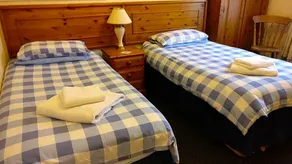 Cosgrove Guest House - Image 5