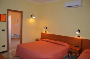 Mare e Sole Villa Urso - Image 4