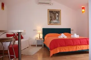 Rusticana Accommodation - Image 5