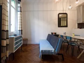 Dali's Guest House - Image 4