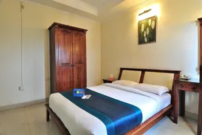 FabHotel Shivala-Assi Ghat - Image 4