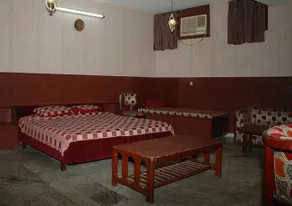 Godwin hotel - Image 2