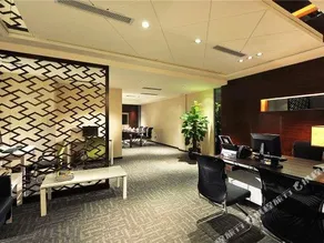 Qiandaohu Runhe Jianguo Hotel - Image 3