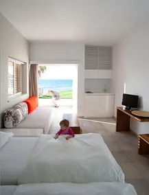 Ammos Hotel - Image 3