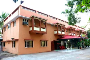 Hotel Maheshwari - Image 2