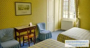 Hotel De La Grotte - Image 3
