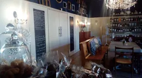Teaterhuis Guest House - Image 2