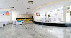 Tivoli Dome Marina Hotel - Image 2