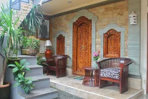 Gusti House - Image 2