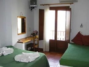 Stavros Hotel - Image 2
