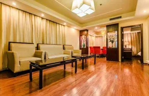 City Home Business Hotel - Image 2