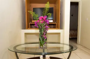 Connie's Caribbean Cottage - Image 2