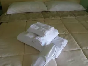 Bed And Flowers - Image 5