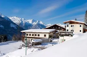 Jugend- Und Familienhotel Venedigerhof - Image 2