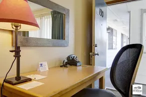 Old Town Inn - Image 5