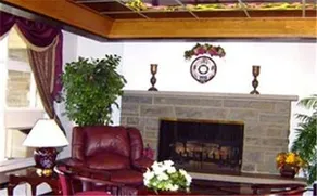 Vista Heights Inn - Image 4