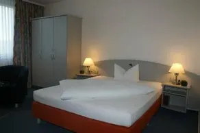 Hotel Townhouse - Image 5