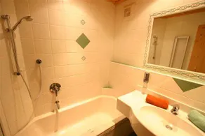 Hotel Central - Image 2