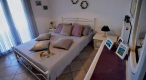 Liapades Cottage House - Image 3