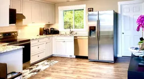 Poulsbo Beach Hideaway - Image 3