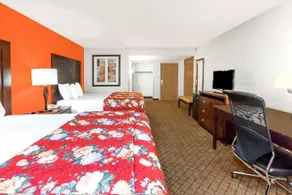 Clarion Hotel & Conference Center Lansing West - Image 3