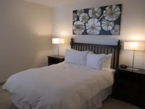 Global Luxury Suites At The Riverwalk - Image 4