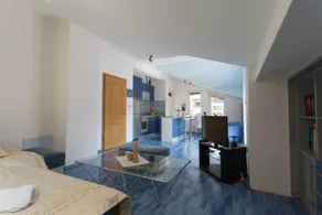 Udivitelnaya Kvartira Apartments - Image 4