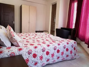 Mariya's Apartments - Image 5