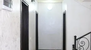 Hotel Love - Image 2