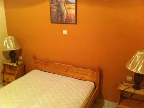 John And Jenny's - Image 5