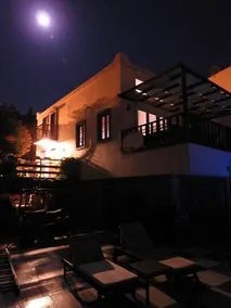 Jaw-Dropping View Villa - Image 2
