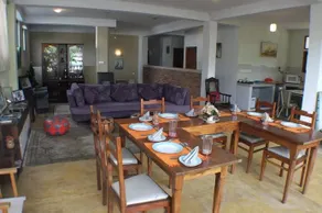 Lake Round Residence - Image 2